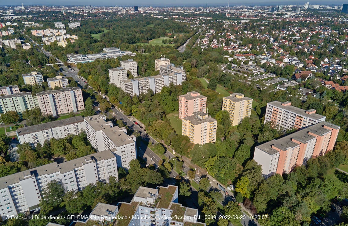 23.09.2022 - Sanierung am Karl-MArx-Ring 11-21 in Neuperlach
